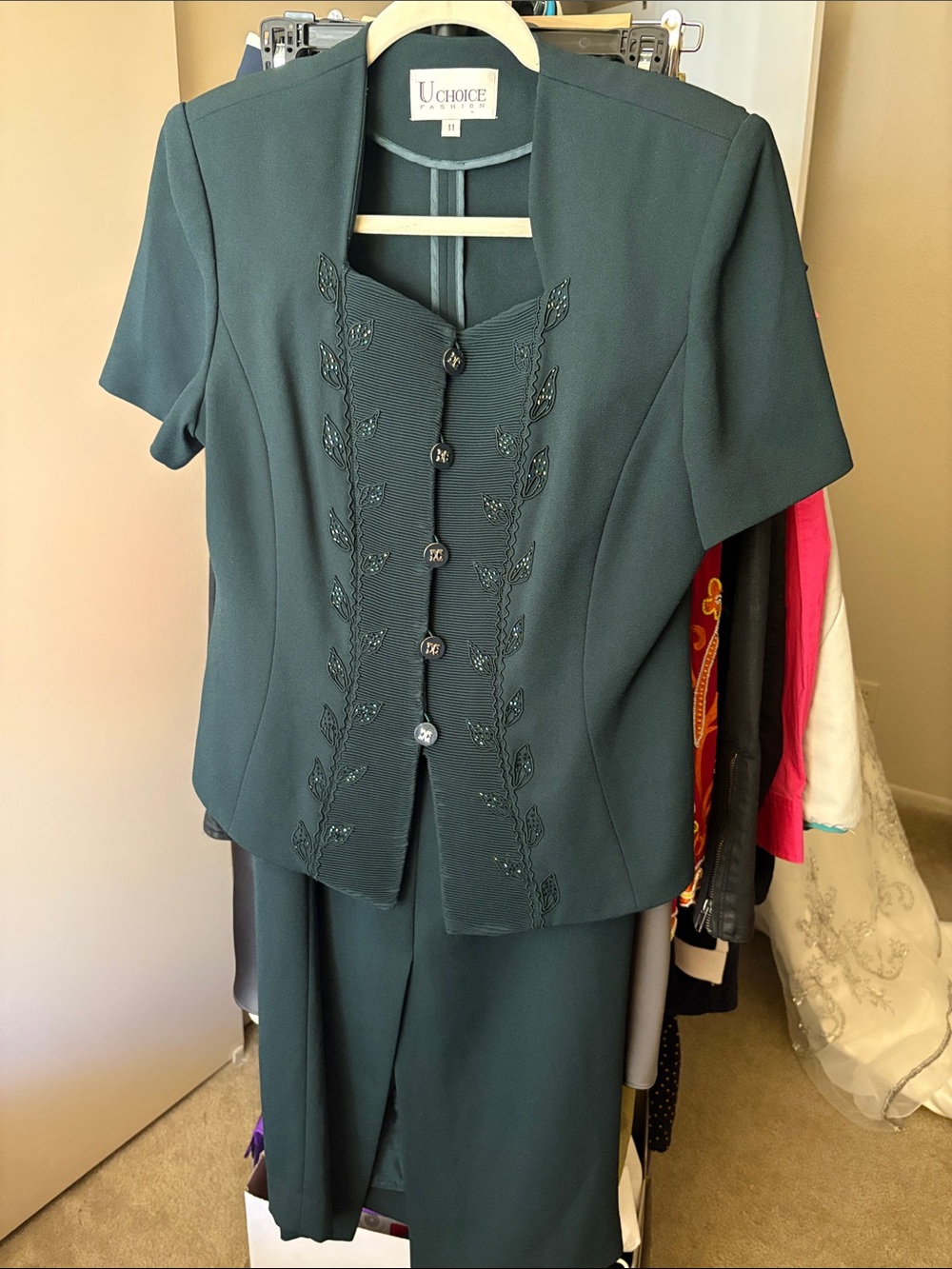 Women's Forest Green Embroidered Short-Sleeve Jacket Set